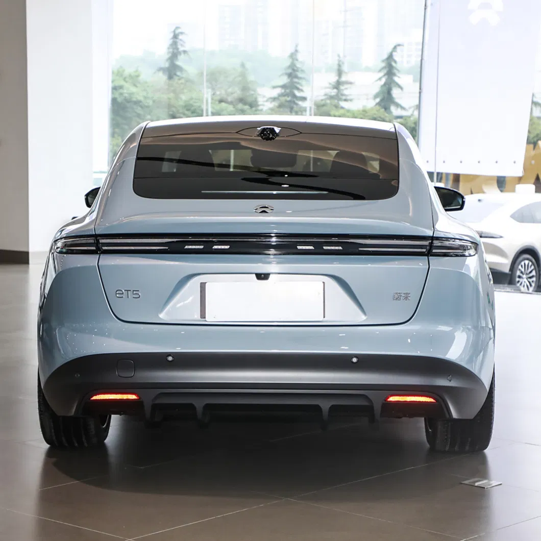 Left-Hand Drive, Hot Selling, High Quality Nio Et5, Wei Lai Et5, 5 Seats Intelligent Bev, 4WD, Awd, Medium Sedan Vehicle